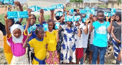 adesuwa-ev-sanitary-pad-donation-nigeria